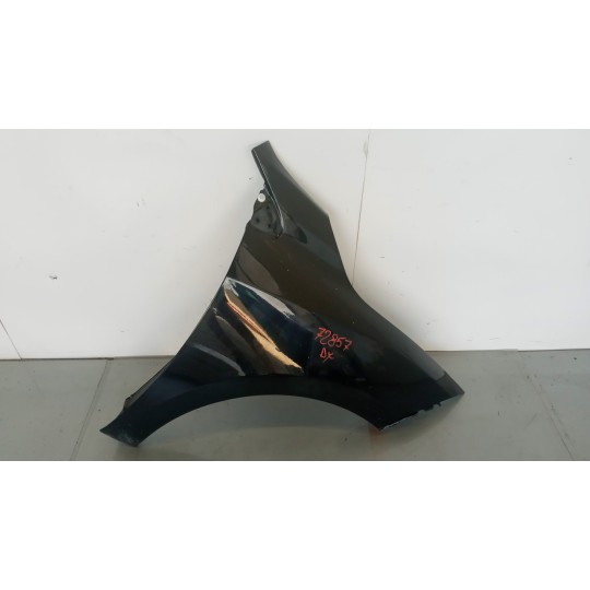 RIGHT FRONT MUDGUARD  RENAULT Megane 2008>2012 used