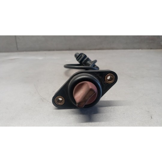 VARIOUS SWITCHES AND BUTTONS C  DAF LF used