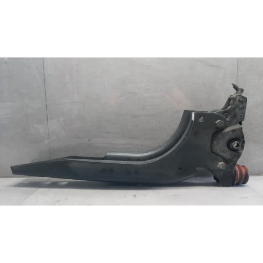 SUPPORTO CABINA SCANIA Serie R 2005> usato