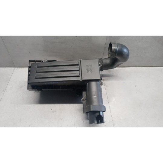 SCATOLA FILTRO AUDI A3 Sportback 2008>2012 usato