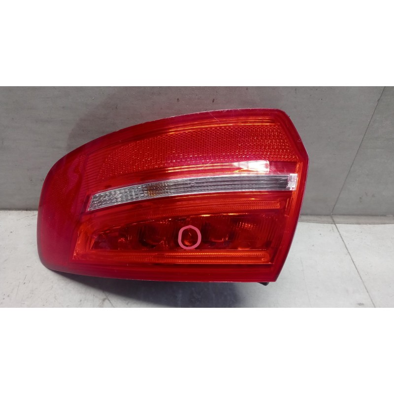 AUDI FARO POSTERIORE ESTERNO DESTRO AUDI A3 Sportback 2008>2012 usato