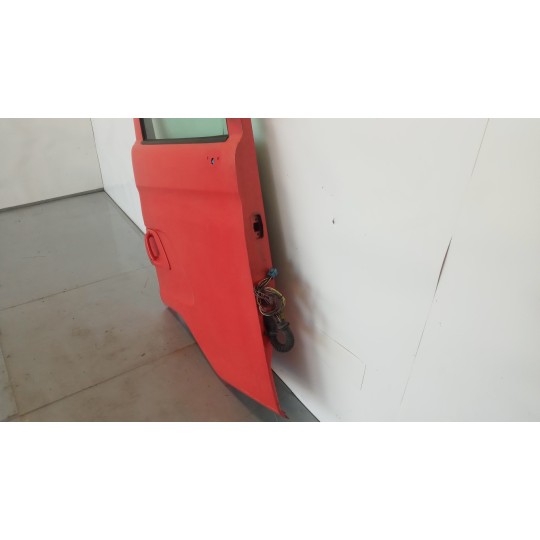 PORTA ANTERIORE DESTRA SCANIA 94 usato