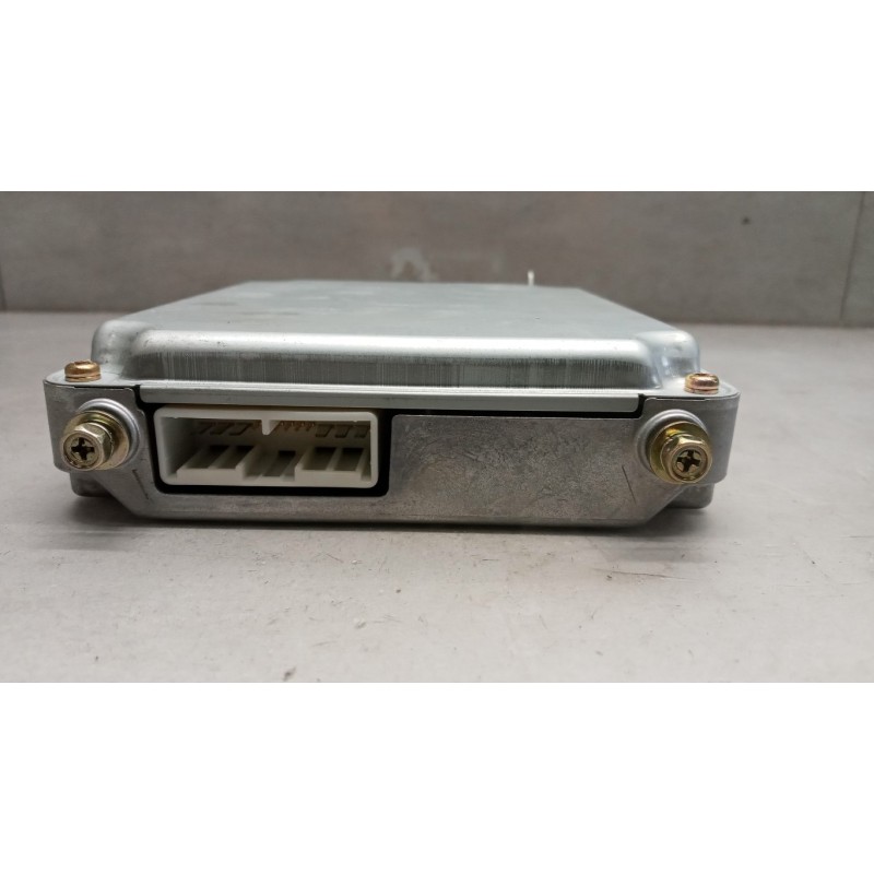 TOYOTA VARIOUS CONTROL UNITS  TOYOTA Prius 2004>2008 used