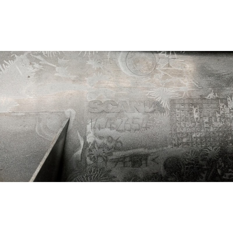 SCANIA PLASTICHE ESTERNE VARIE SCANIA Serie R 2005> used