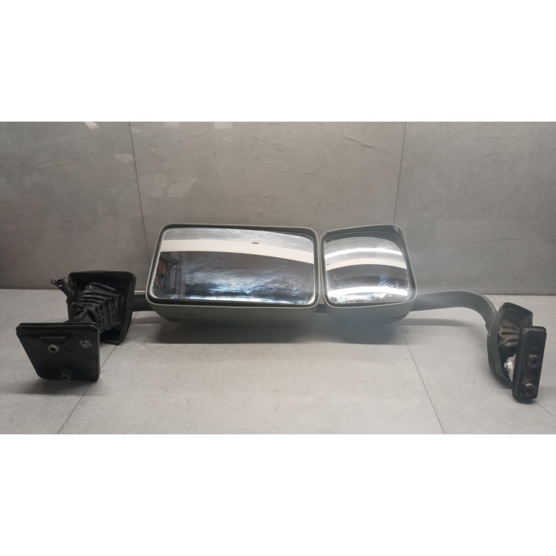 IVECO RETROVISORE SINISTRO IVECO EUROTECH usato