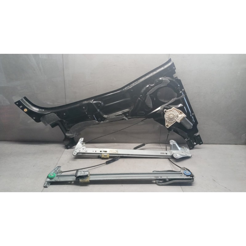 MERCEDES-BENZ truck FRONT LEFT POWERED WINDOWS  MERCEDES-BENZ truck Actros euro 6 2014>2021 used