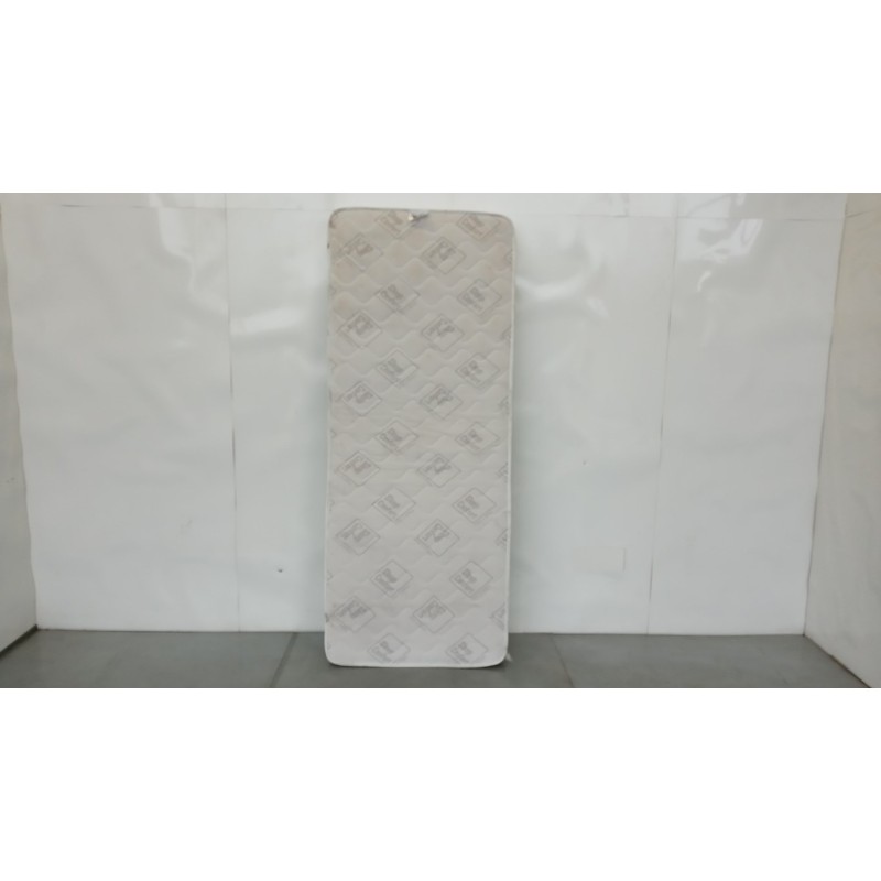 CAMPER CABIN BED CAMPER GENERICO used