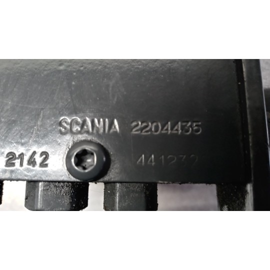 CAB LIFT PUMP  SCANIA Serie R 2005> used