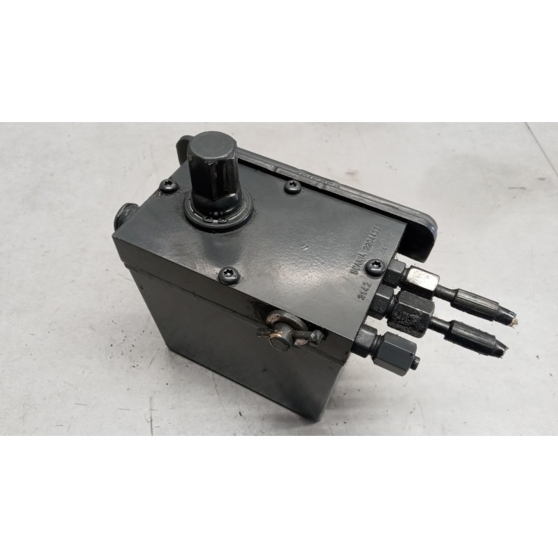 SCANIA CAB LIFT PUMP  SCANIA Serie R 2005> used