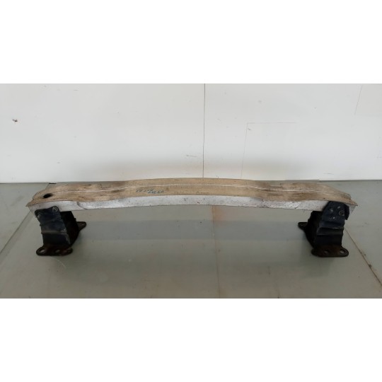 TRAVERSA ANTERIORE PARAURTO AUDI A3 Sportback 2008>2012 usato