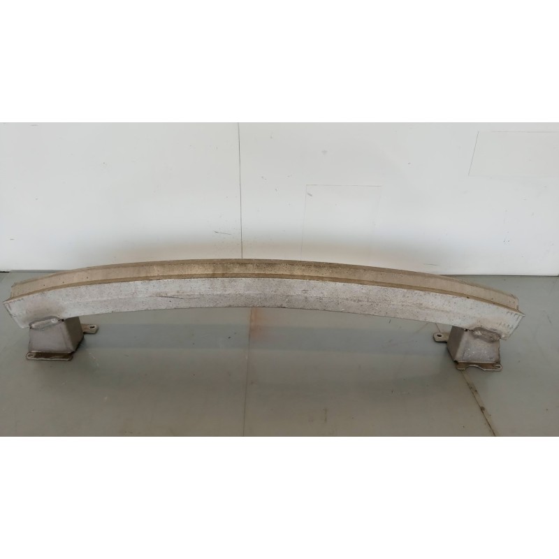 AUDI TRAVERSA POSTERIORE PARAURTO AUDI A3 Sportback 2008>2012 usato