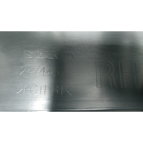 CANTONALE PARAURTI ANT DX SCANIA Serie G 2016> usato