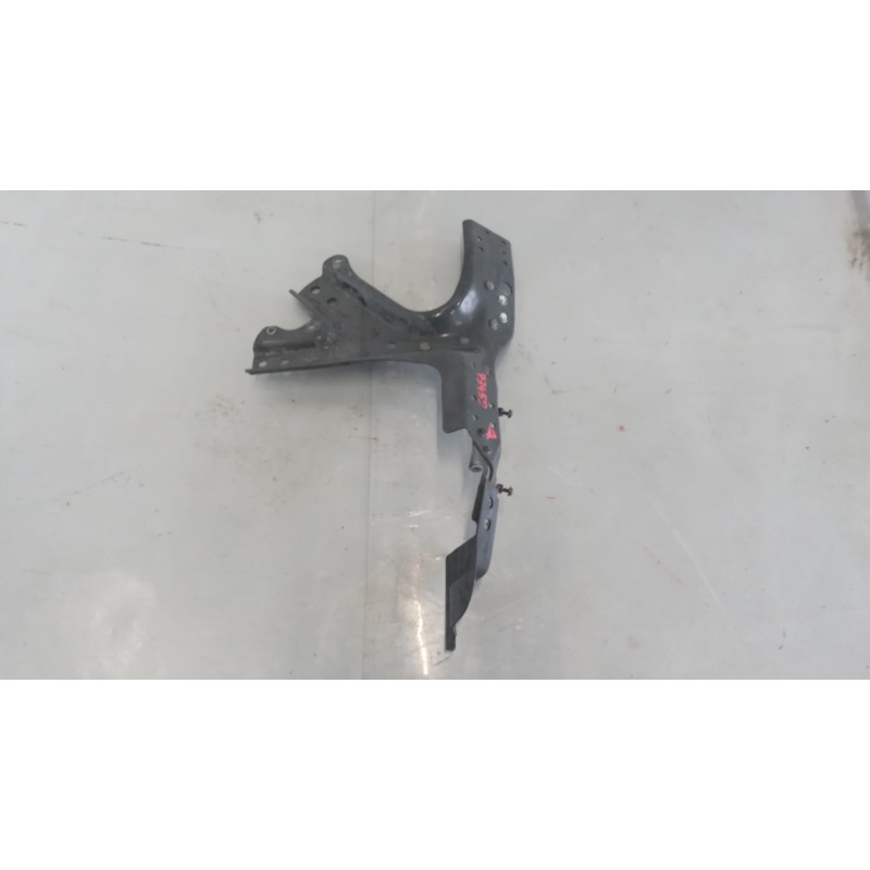 SCANIA SUPPORTO PEDANA SX SCANIA Serie G 2016> usato