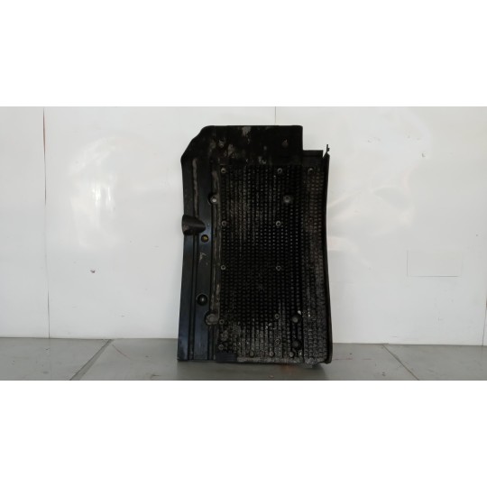 LEFT FRONT MUDGUARD  SCANIA Serie G 2016> used