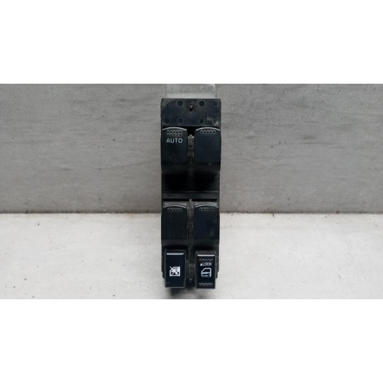 INTERRUTTORI E PULSANTI ALZAVETRI FIAT Sedici 2005>2009 usato