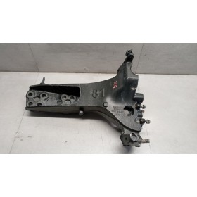 SUPPORT RIGHT BUMPER...