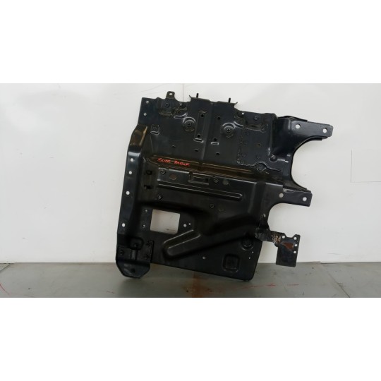 SUPPORTO PARAFANGO A/SX SCANIA Serie G 2016> usato