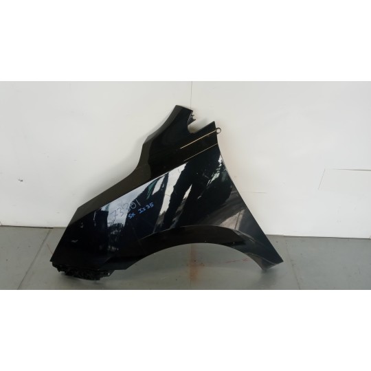 LEFT FRONT MUDGUARD  HYUNDAI ix35 2009>2015 used