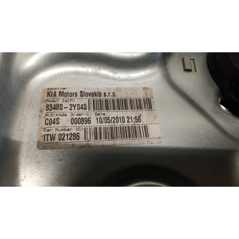 HYUNDAI ALZA VETRI POSTERIORI DESTRO HYUNDAI ix35 2009>2015 usato