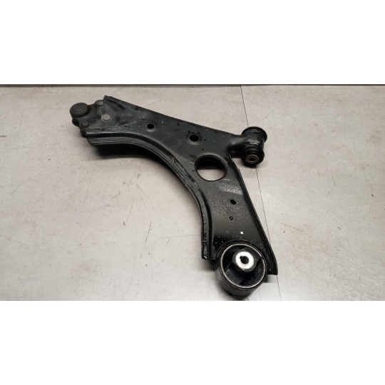 CONTROL ARM FRONT LOWER RIGHT  OPEL van Combo D 2012>2018 used