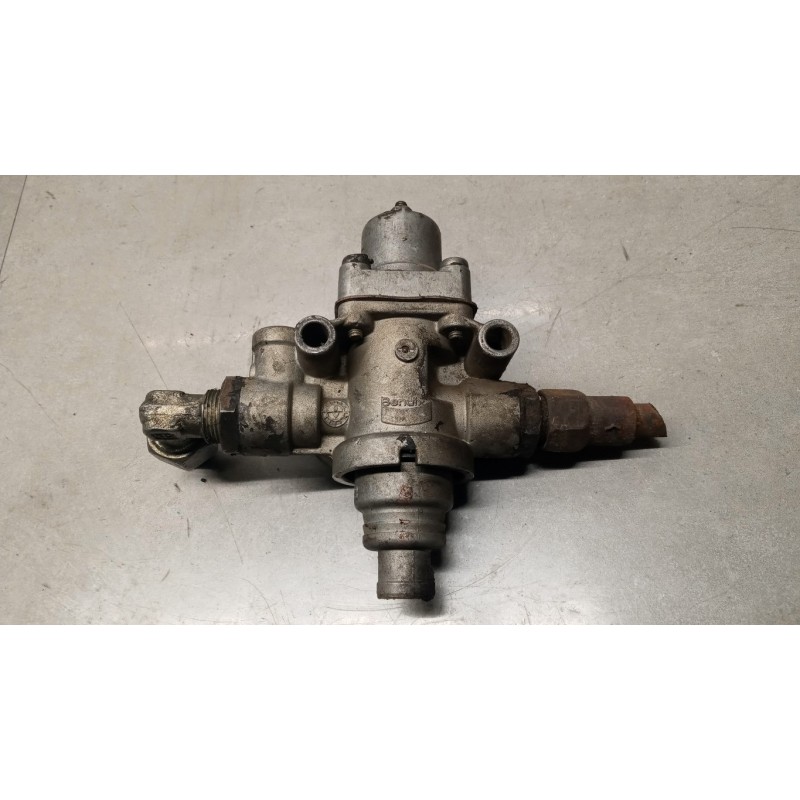 IVECO RULE PRESSURE VALVE IVECO 170NC used