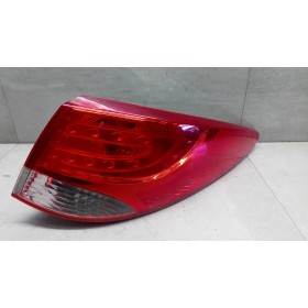 RIGHT REAR LED LIGHT...