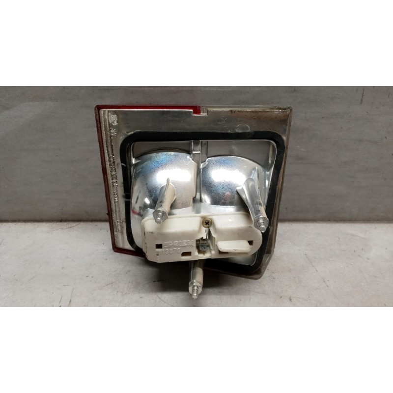 LANCIA FARO POSTERIORE INTERNO DESTRO LANCIA Prisma 1982>1989 usato