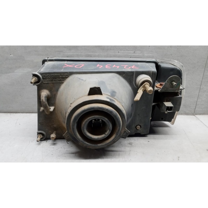 LANCIA FARO ANTERIORE DESTRO LANCIA Prisma 1982>1989 usato