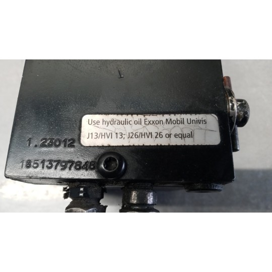 CAB LIFT PUMP  SCANIA Serie R 2005> used