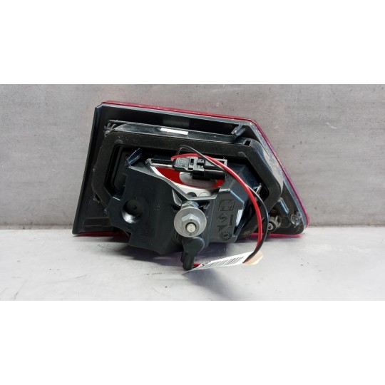 FARO POSTERIORE INTERNO SINISTRO RENAULT Clio 2012>2016 usato