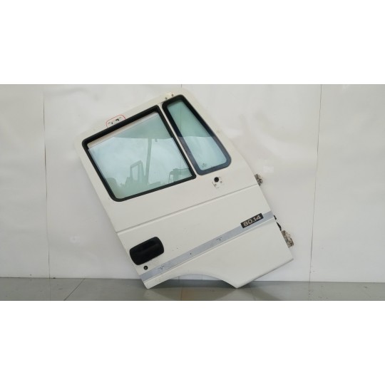 RIGHT FRONT DOOR  NISSAN truck Atleon used