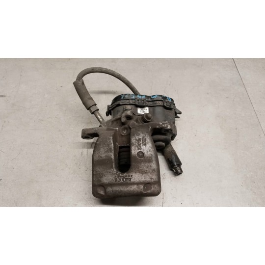 PINZA POSTERIORE DESTRA MERCEDES-BENZ Classe B (W246) 2014>2019 usato