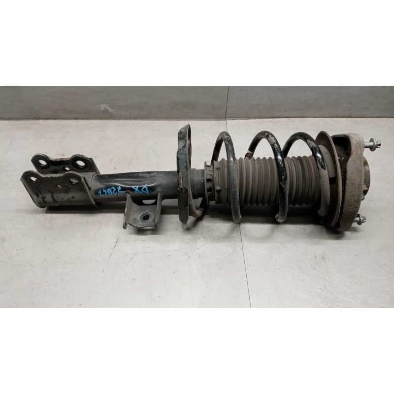 MERCEDES-BENZ RIGHT FRONT SHOCK ASSORBER MERCEDES-BENZ Classe B (W246) 2014>2019 used