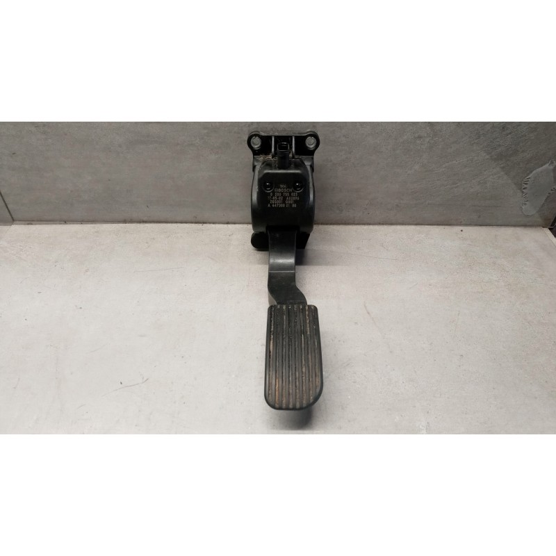 MERCEDES-BENZ van ELETRONIC THROTTLE PEDAL  MERCEDES-BENZ van Sprinter 2013>2018 used