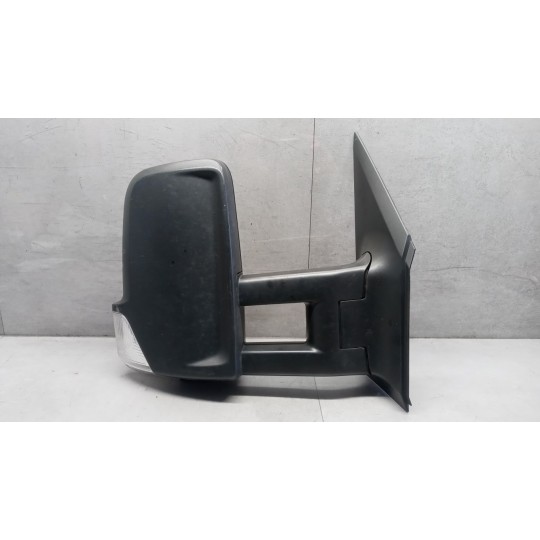 REARVIEW RIGHT  MERCEDES-BENZ van Sprinter 2013>2018 used