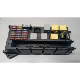 FUSE BOX MERCEDES-BENZ van...