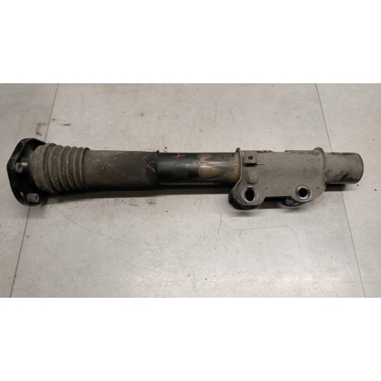 LEFT FRONT SCHOCK ASSORBER MERCEDES-BENZ van Sprinter 2013>2018 used