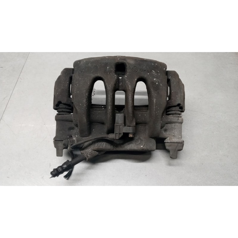 MERCEDES-BENZ van RIGHT FRONT CALIPER BRAKE  MERCEDES-BENZ van Sprinter 2013>2018 used