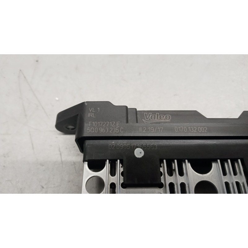 AUDI RADIATOR ELECTRIC HEATING INTERNAL  AUDI A3 Sportback 2016> used