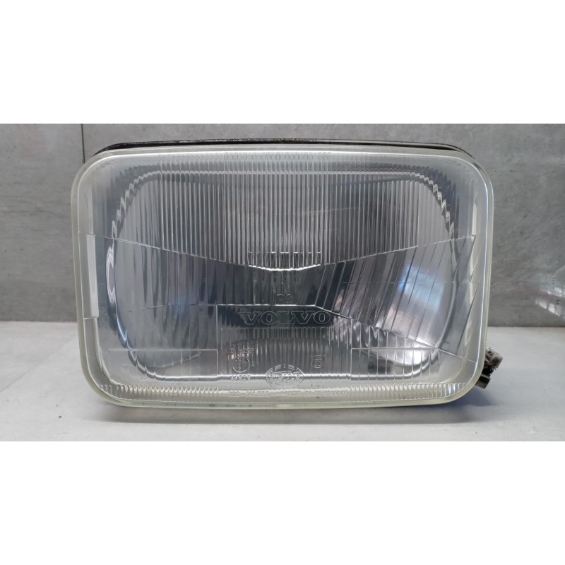 VOLVO truck FRONT LEFT FLASHLIGHT  VOLVO truck FM 7 used