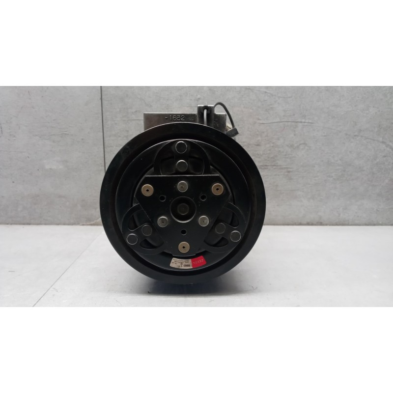 VOLVO truck COMPRESSORE ARIA CONDIZIONATA VOLVO truck FM 7 usato