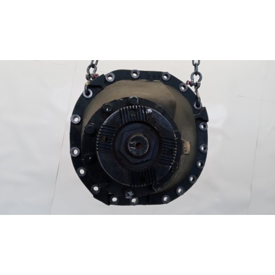 GRUPPO DIFFERENZIALE POSTERIORE VOLVO truck FM 7 usato