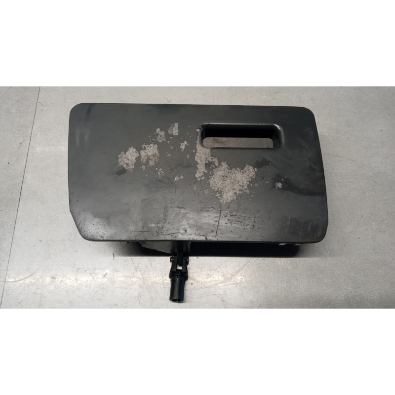 VOLVO truck PEDANA SALITA ANTERIORE VOLVO truck FM 7 usato