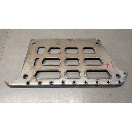 FOOT UP PLATE  VOLVO truck FM 7 used