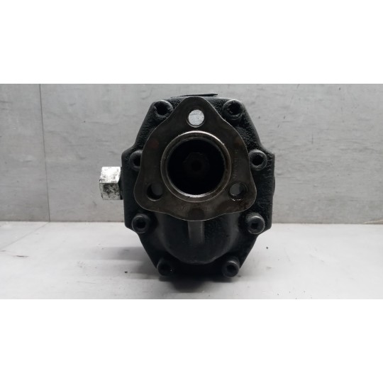 HYDRAULIC PUMP  VOLVO truck FM 7 used