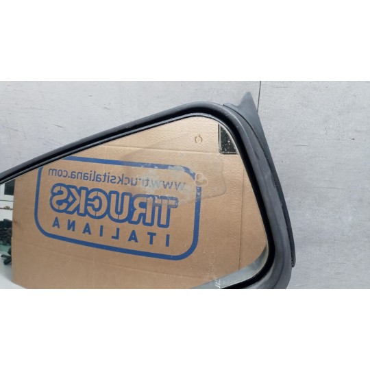 RIGHT ELETRIC REAR-VIEW MIRROR  VOLVO truck FM 7 used