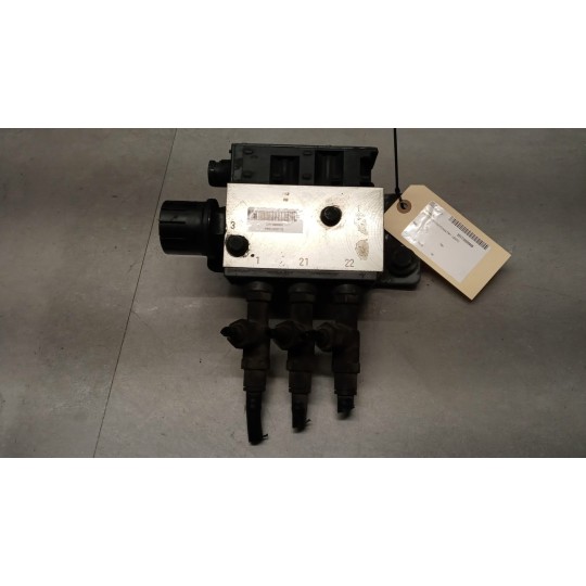 VARIE FRENI 2 VOLVO truck FM 7 usato