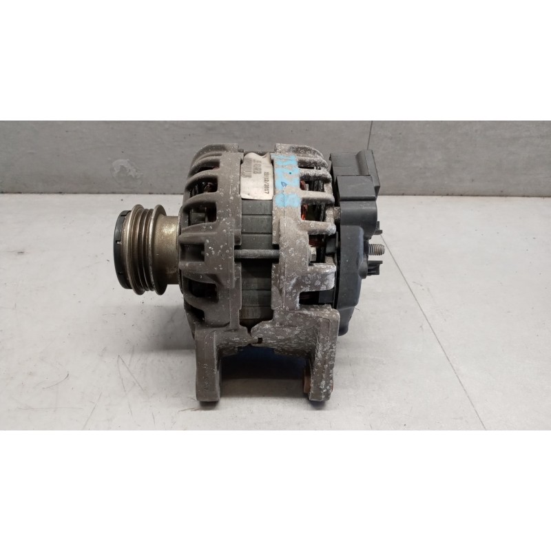 RENAULT ALTERNATORE RENAULT Clio 2012>2016 usato