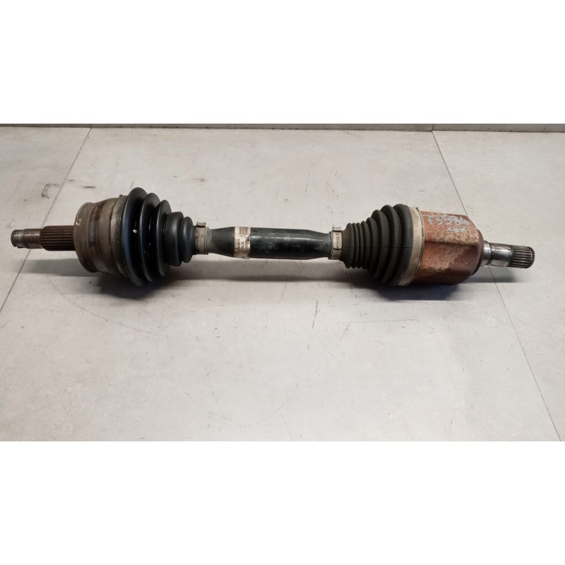 FIAT FRONT HALF-AXLES LEFT  FIAT Doblo' 2015> used