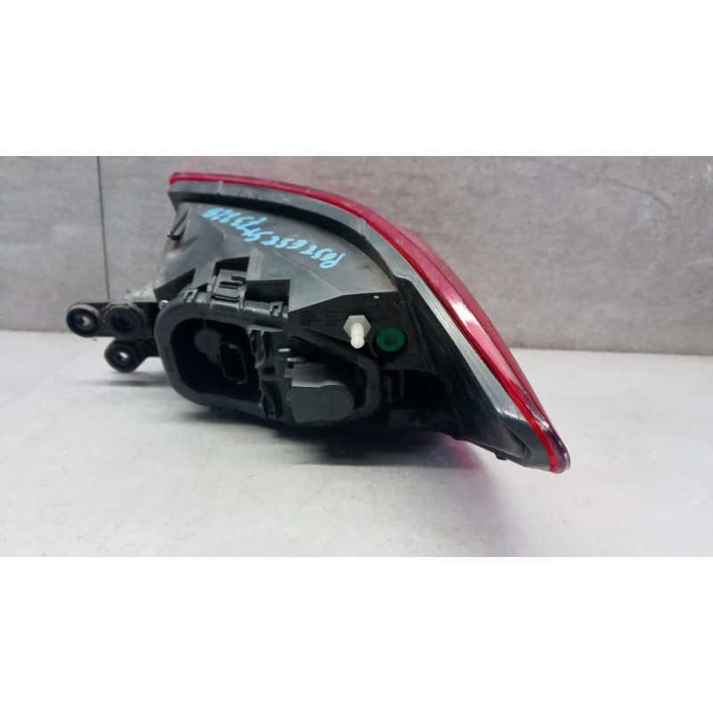 RENAULT FARO POSTERIORE ESTERNO SINISTRO RENAULT Clio 2012>2016 usato